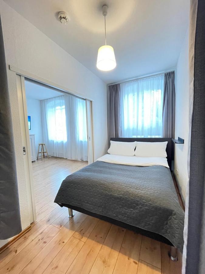 Ferienwohnung Im Stadtzentrum Von Bernau - Schoene Ferienwohnung Mit 1 1/2 Zimmern, Bad, Spuelmaschine, Waschmaschine, Komplette Kueche, Wlan Бернау бай Берлин Екстериор снимка