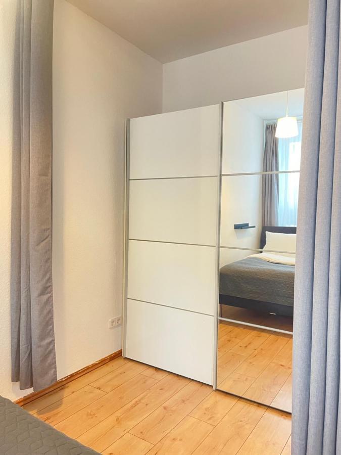 Ferienwohnung Im Stadtzentrum Von Bernau - Schoene Ferienwohnung Mit 1 1/2 Zimmern, Bad, Spuelmaschine, Waschmaschine, Komplette Kueche, Wlan Бернау бай Берлин Екстериор снимка